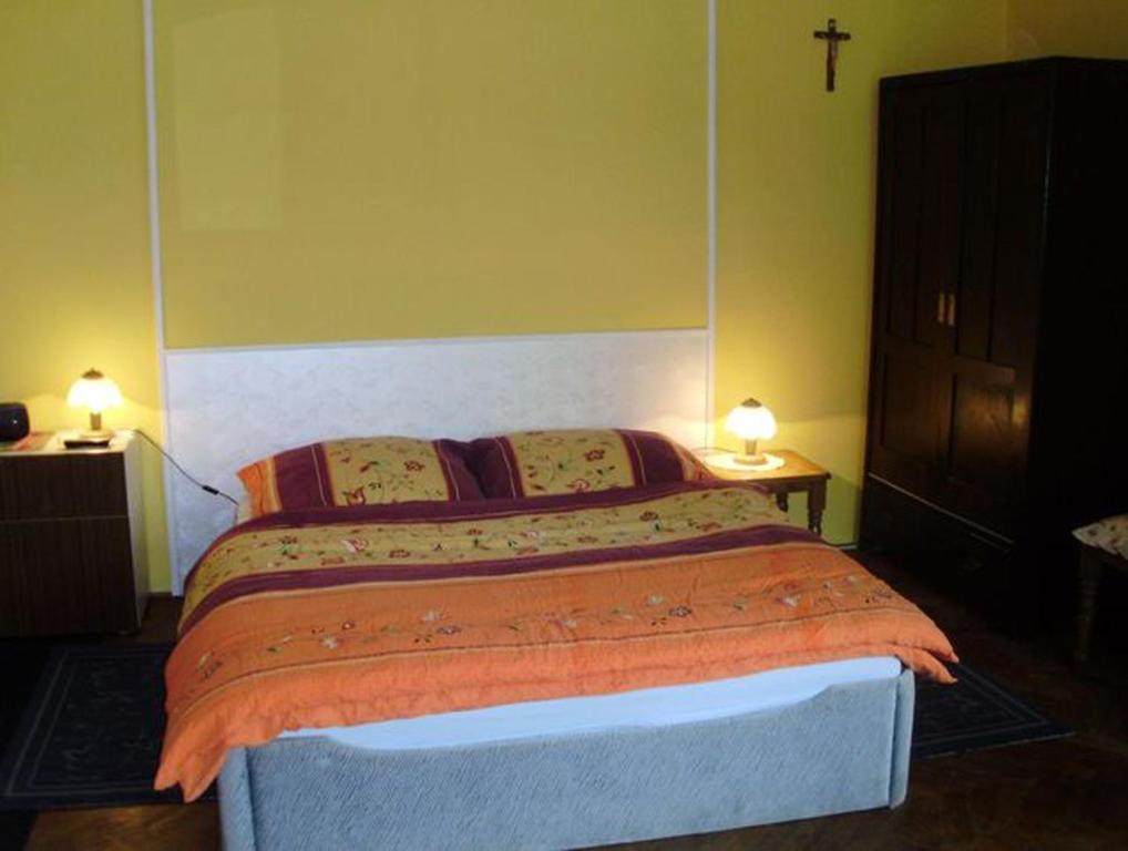 Privat Henry Bed and Breakfast Liptovský Mikuláš Rum bild