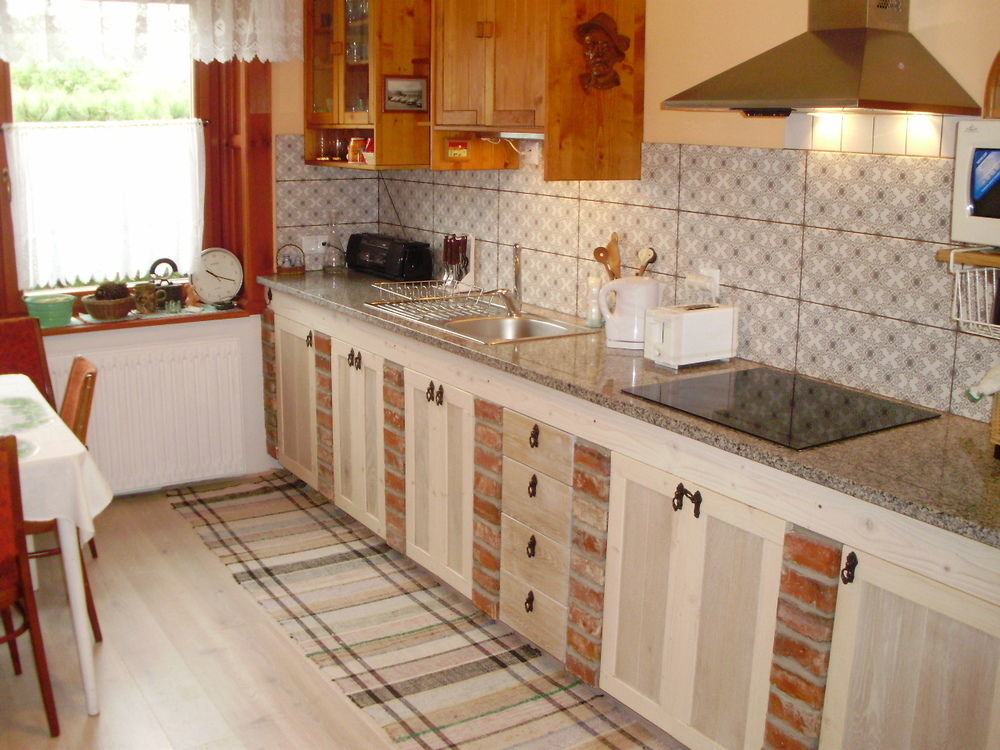 Privat Henry Bed and Breakfast Liptovský Mikuláš Exteriör bild