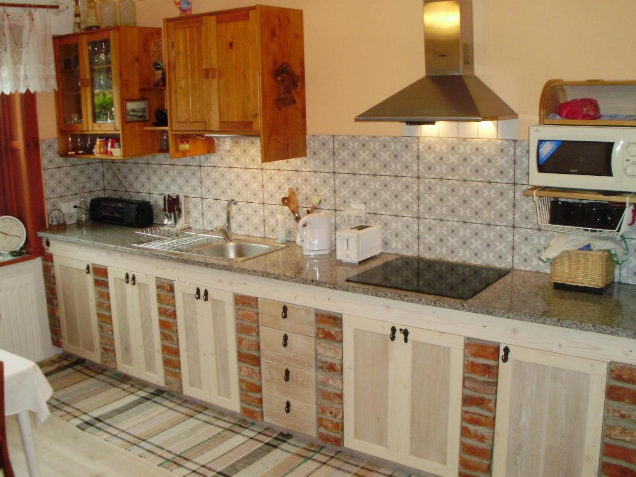 Privat Henry Bed and Breakfast Liptovský Mikuláš Exteriör bild